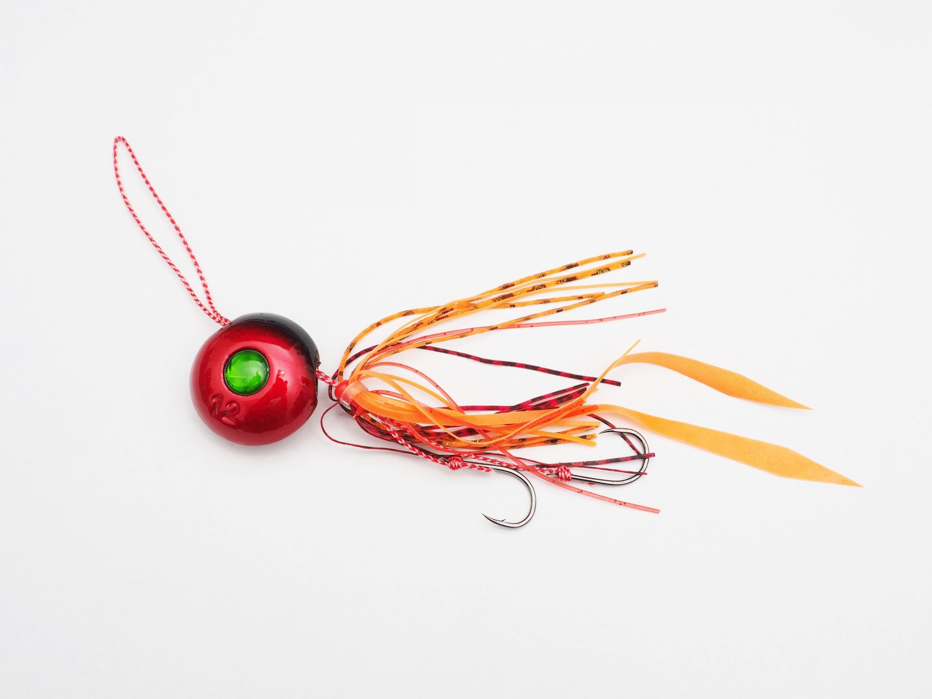 タイラバの重りと針とスカートとネクタイ